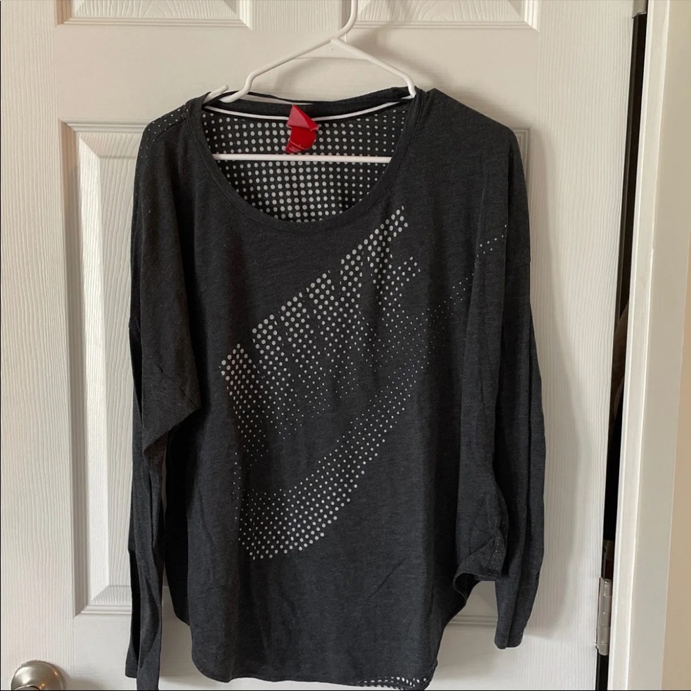 Nike long sleeve shirt